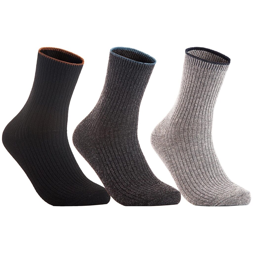 HR1612 Women's 3-Pair Wool Blend Crew Socks - Random Colors