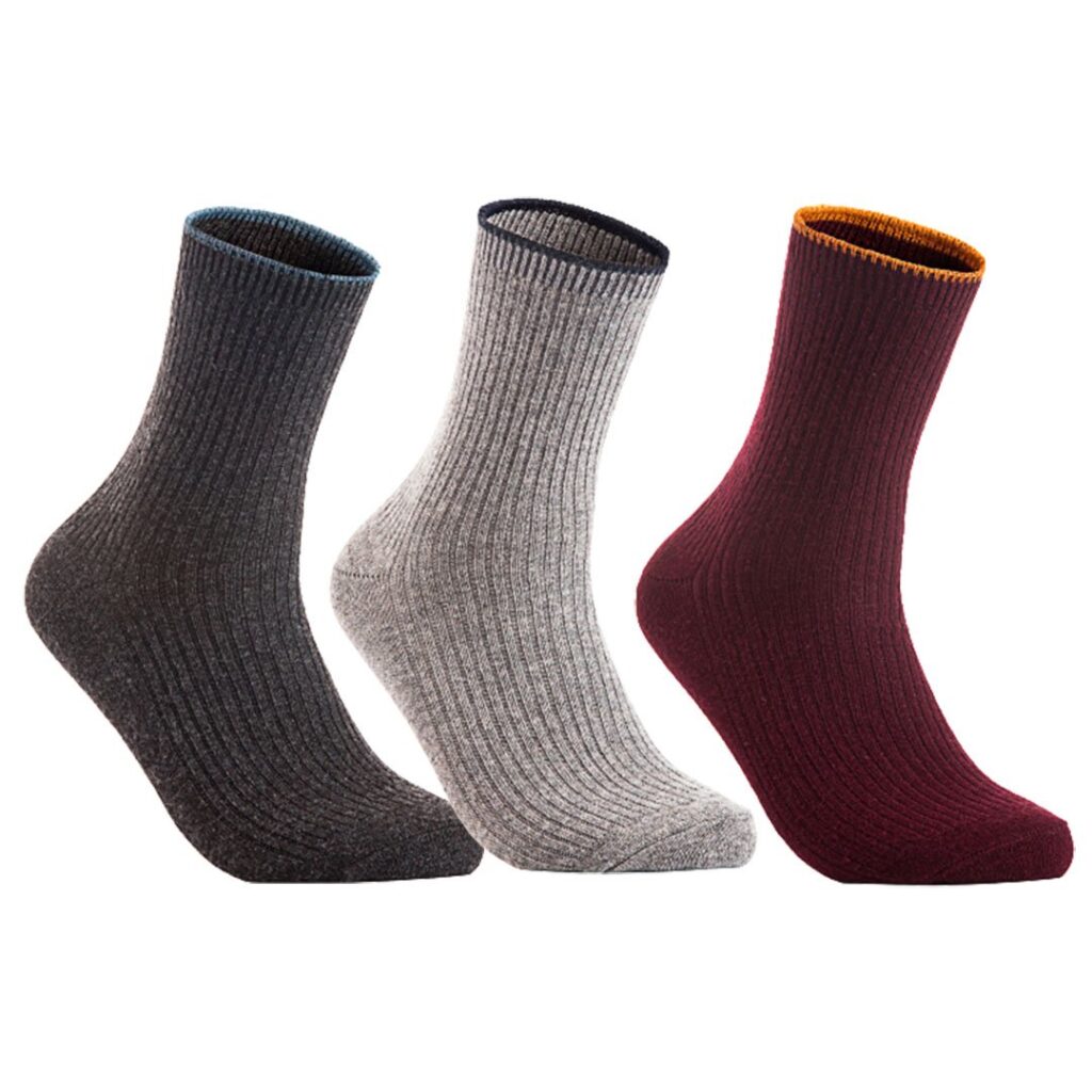 HR1612 Women's 3-Pair Wool Blend Crew Socks - Random Colors